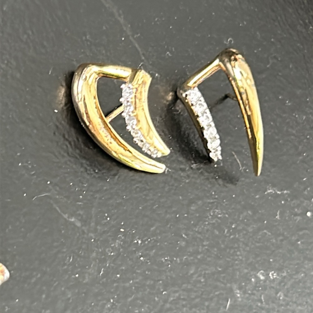Missoma NEW LARGE CLAW PAVE DOUBLE STUD EARRINGS - Picture 8 of 9